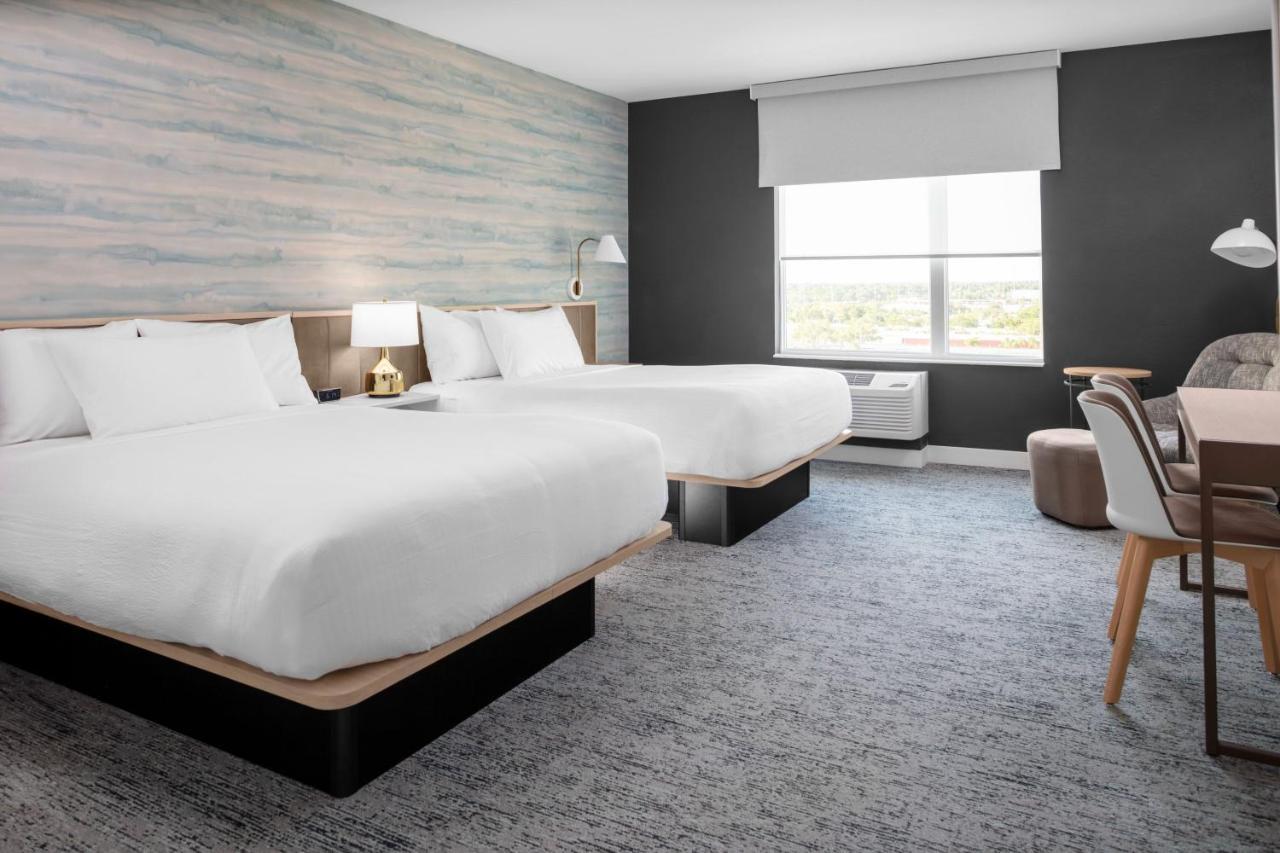 Towneplace Suites By Marriott Tampa Clearwater Esterno foto